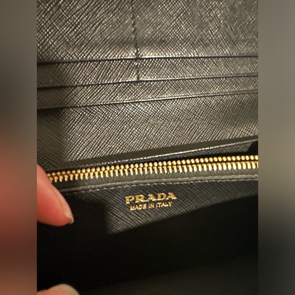 Prada ribbon long saffiano black continental bow wallet with Prada box - Picture 7 of 16